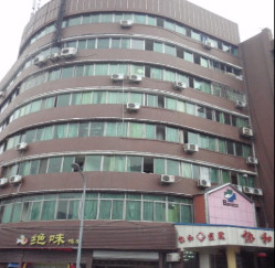 重庆市璧山县璧铜路9号（璧山县协和医院）商业大楼